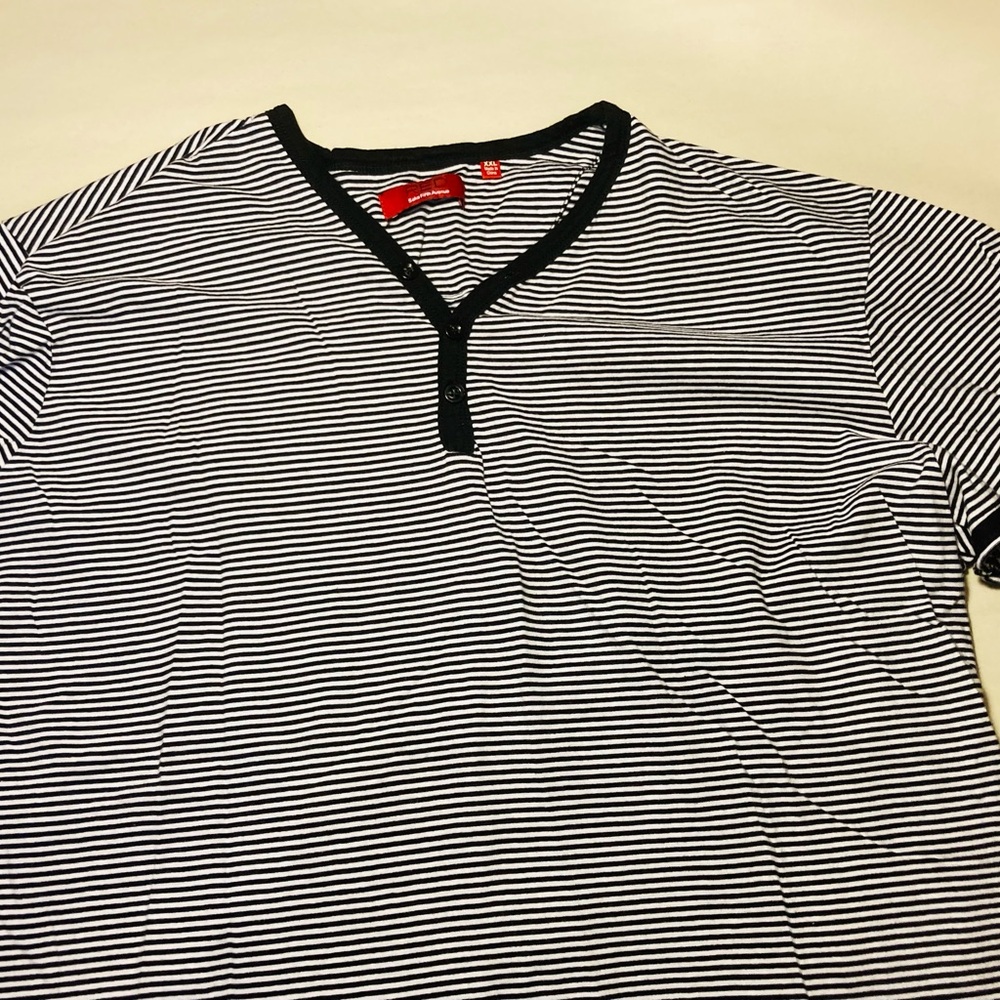 Saks Fifth Ave. Red, horizontal stripe in black & white soft cotton button front